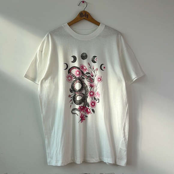 Cotton On Tops - Vintage Style T-Shirt